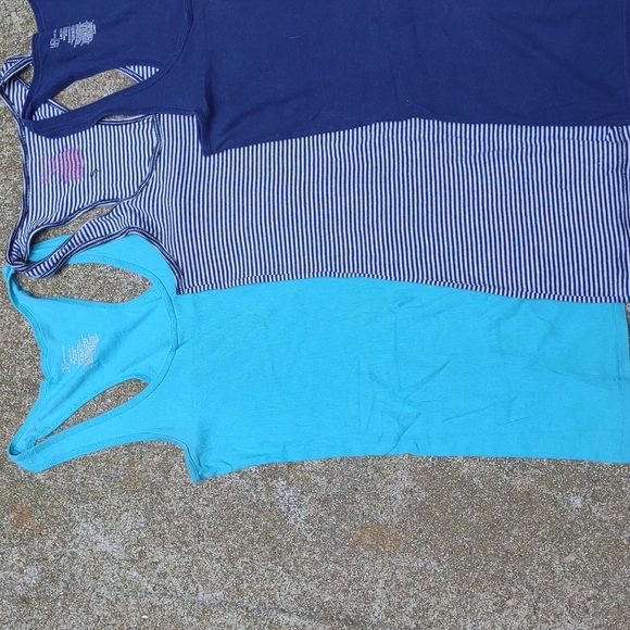 🦋🏵️🦋7 × NOBO Racer back tanks size L - Picture 3 of 9